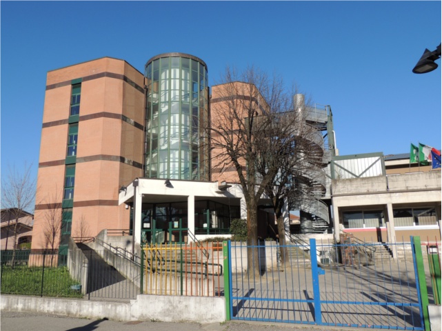 Scuola Secondaria Madone
